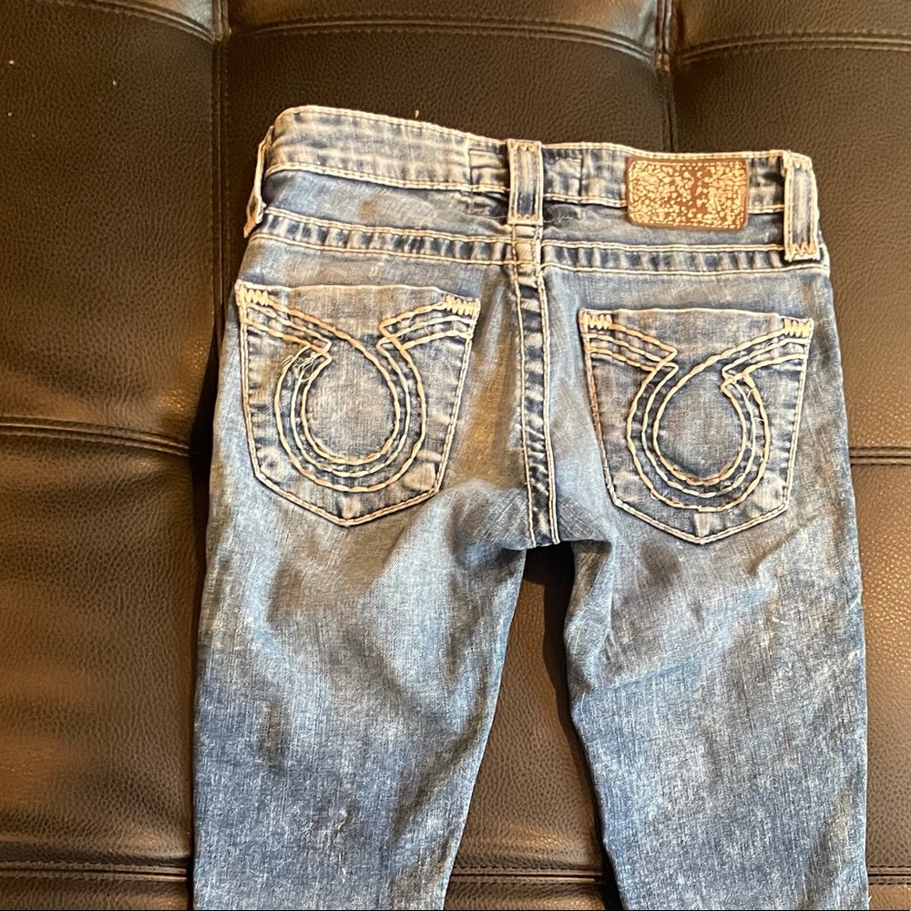 Big Star women’s distressed skinny jeans